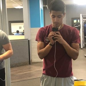 Meet your Posher, Daniel